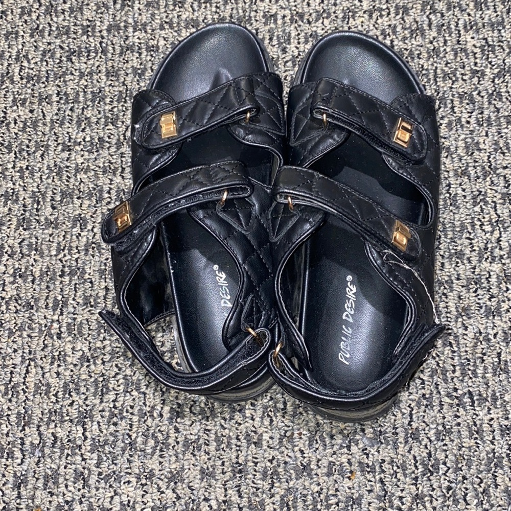 Princess Polly sandals
